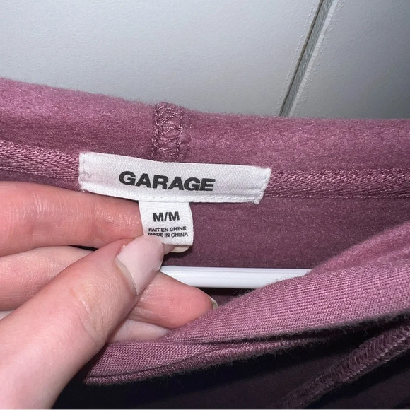 Garage - Mauve Cropped Hoodie - Medium - Picture 3 of 3